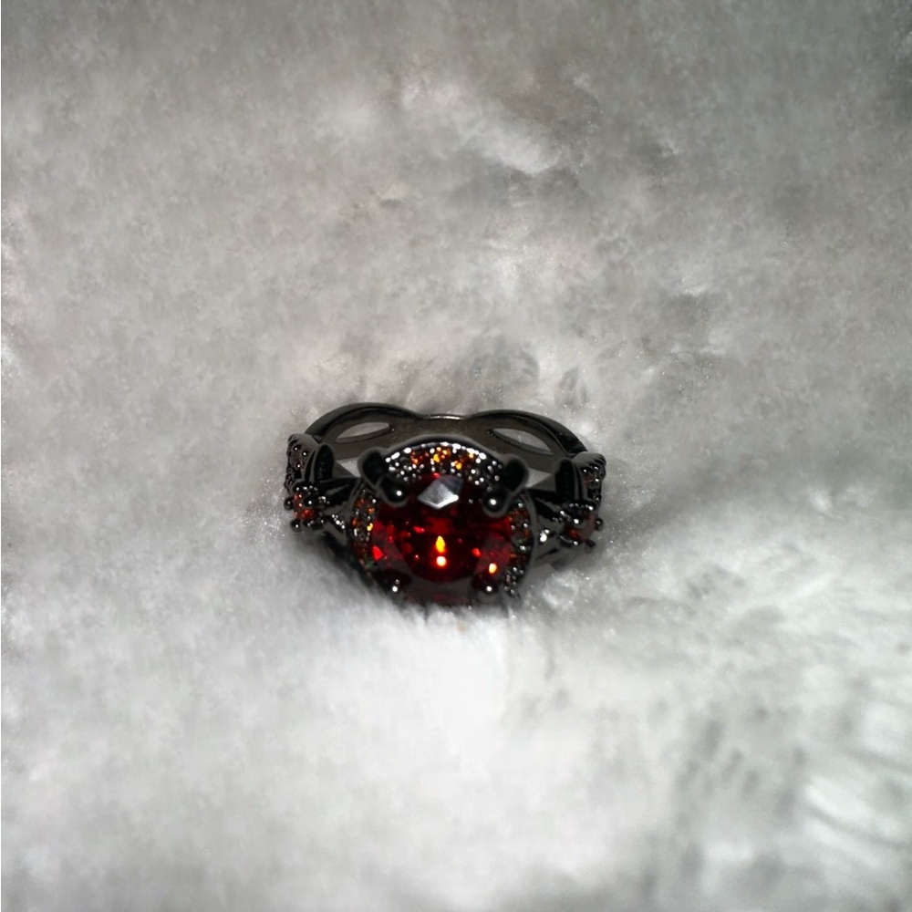 Gothic style red and black ring. Size 7